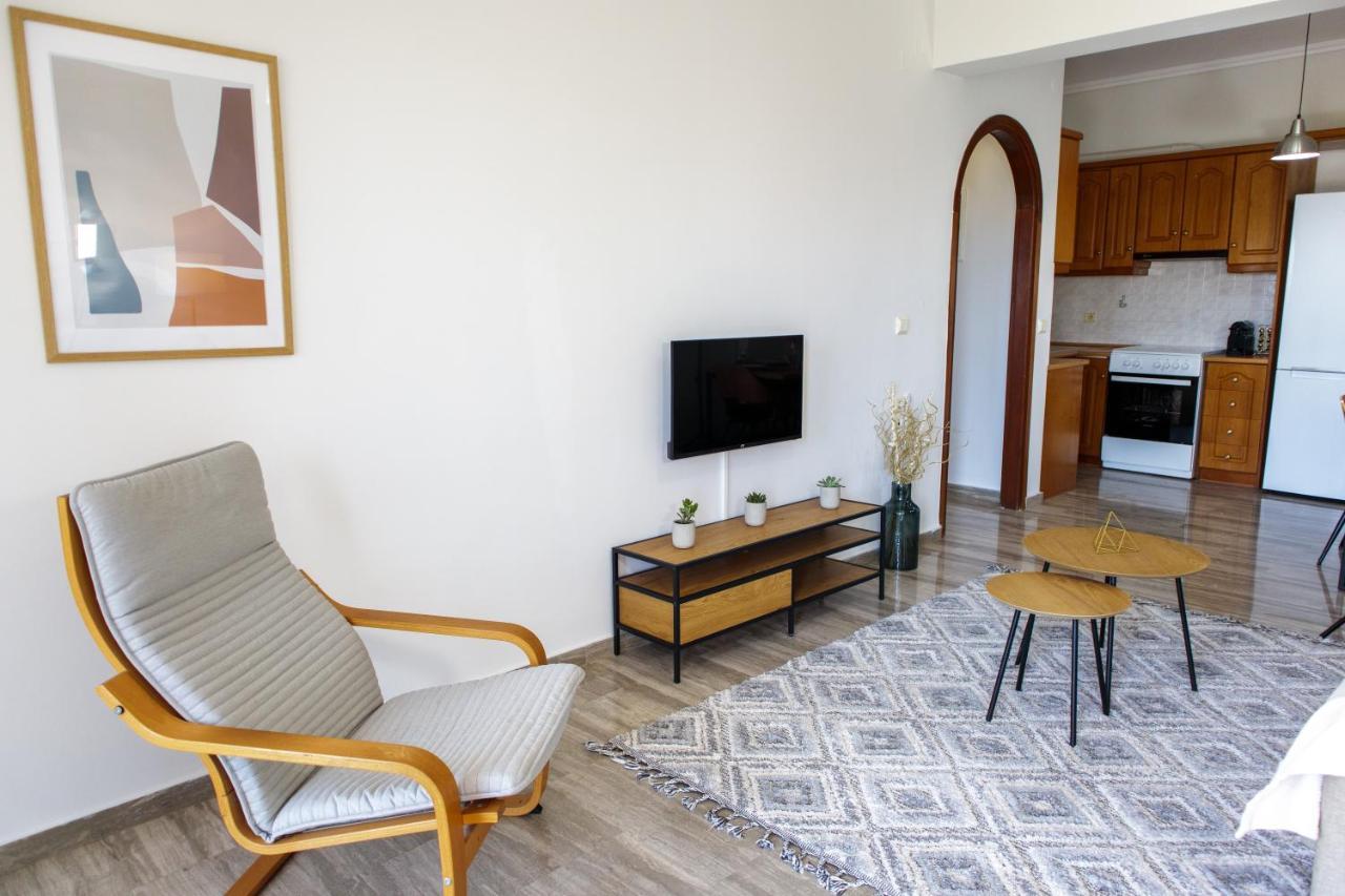 Almyros Aktis Seaview Apartment กาลามาตา ภายนอก รูปภาพ