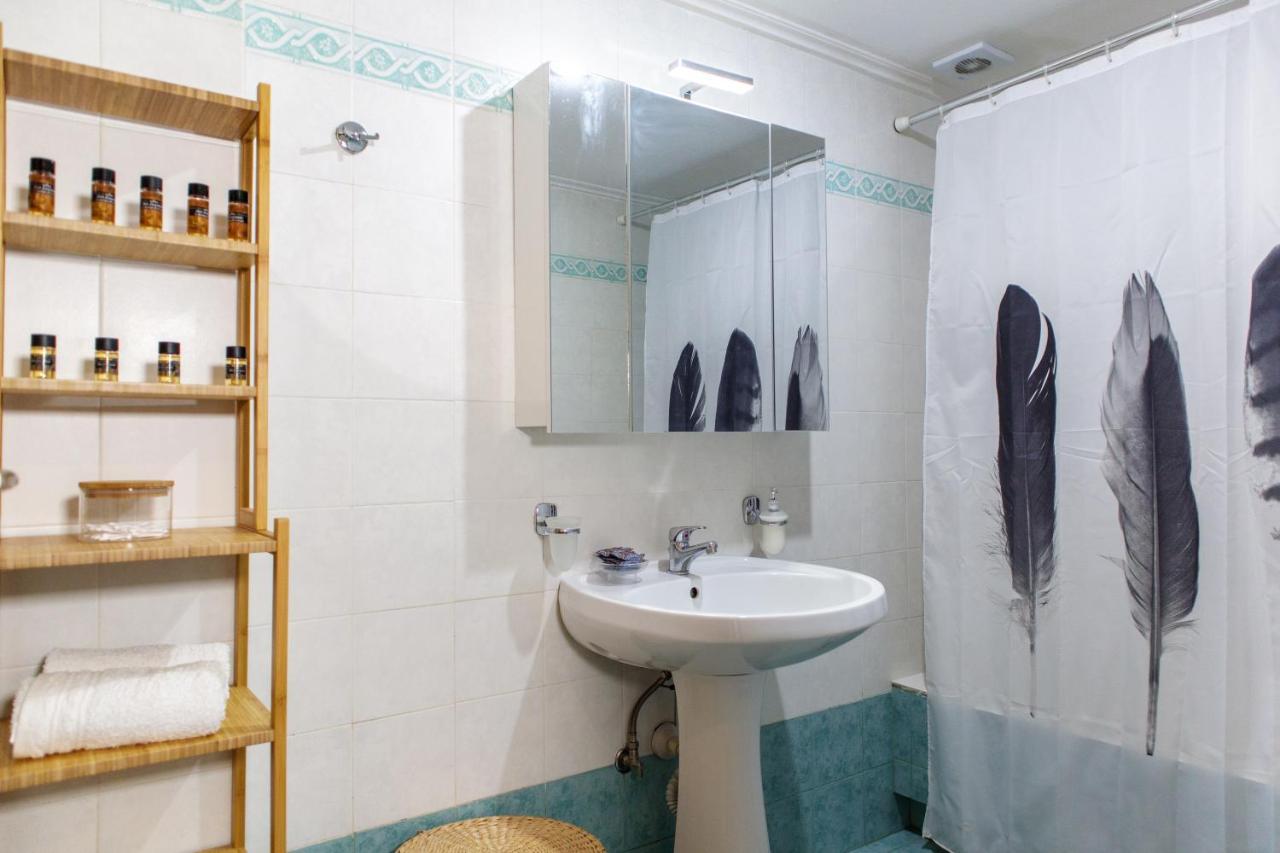 Almyros Aktis Seaview Apartment กาลามาตา ภายนอก รูปภาพ