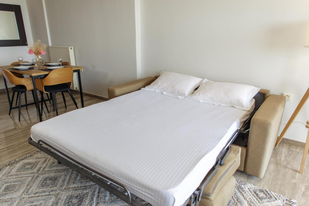 Almyros Aktis Seaview Apartment กาลามาตา ภายนอก รูปภาพ