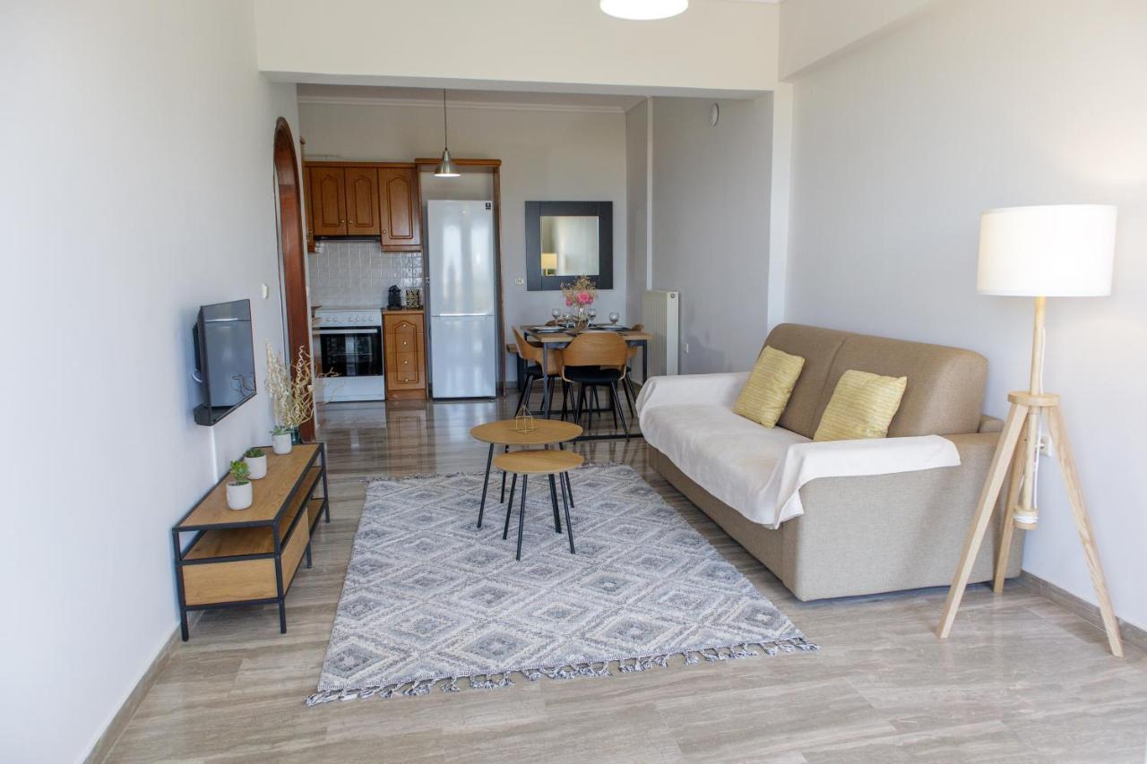 Almyros Aktis Seaview Apartment กาลามาตา ภายนอก รูปภาพ