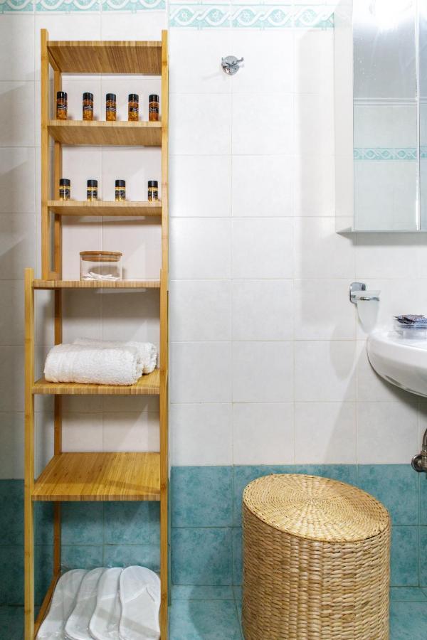 Almyros Aktis Seaview Apartment กาลามาตา ภายนอก รูปภาพ