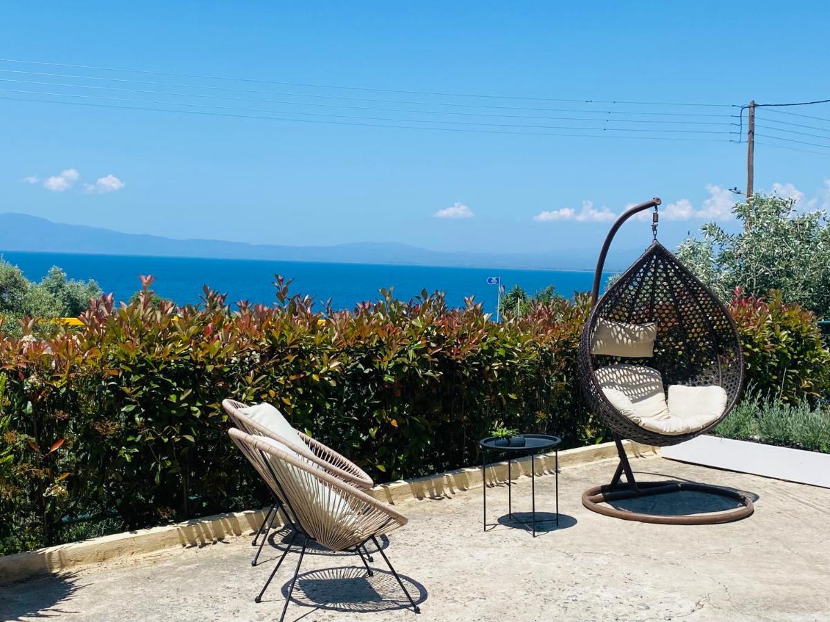 Almyros Aktis Seaview Apartment กาลามาตา ภายนอก รูปภาพ